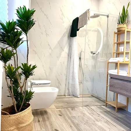 La Casa Di Raysa Con Idromassaggio Vicino Al Duomo Appartement